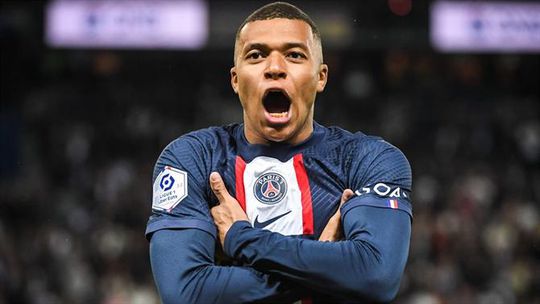 Mbappé e a Bola de Ouro: «Difícil falar em troféus individuais, não é muito popular entre o grande público...»