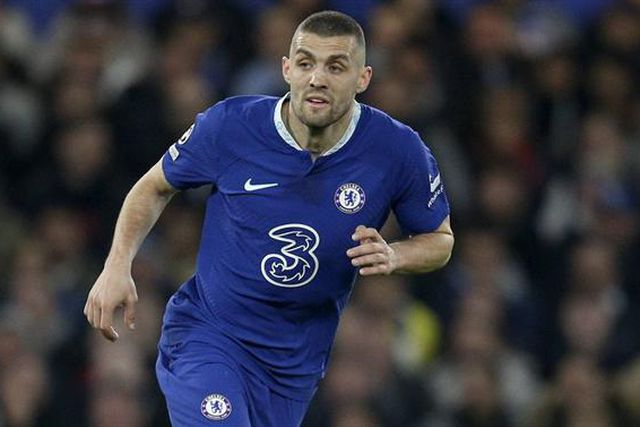 Kovacic confirma saída e pisca o olho ao Man. City