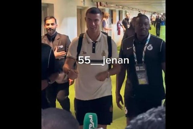 Ronaldo viu camisola do Sporting e não resistiu (vídeo)