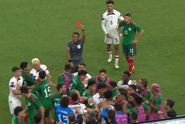 Ambiente a ferver no Estados Unidos-México (vídeos)