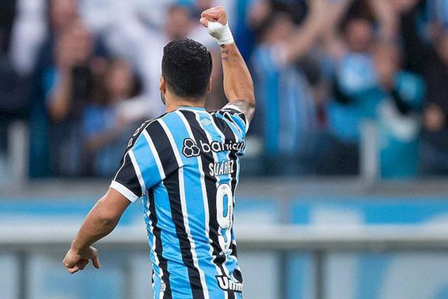 Que golo, Luis Suárez! Aos 36 anos, tanta classe... (vídeo)