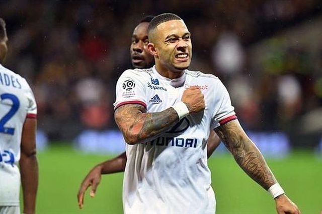 Depay lamenta incidente racista: «Ver estas imagens deixa-me doente»