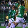 Chapecoense vence com golo de Everaldo