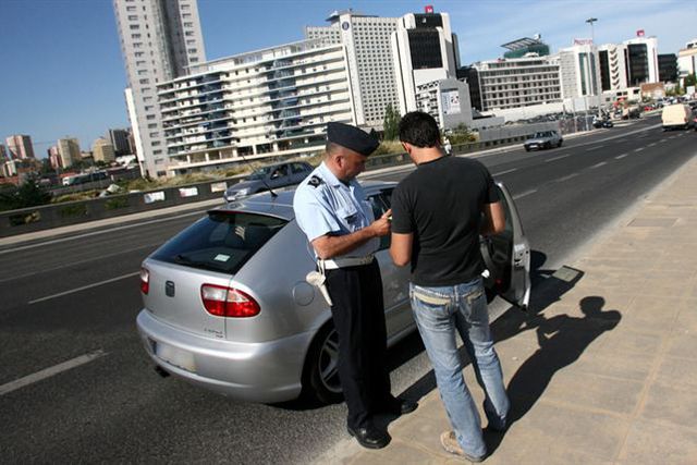 Puna-se mais os infratores, sim!