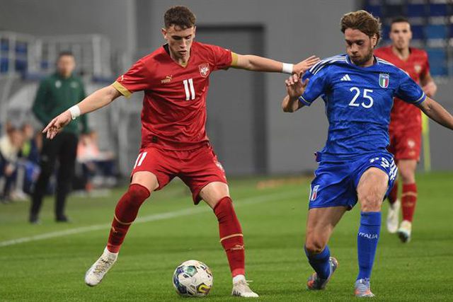 A 'pérola' sérvia apontada a águias e dragões