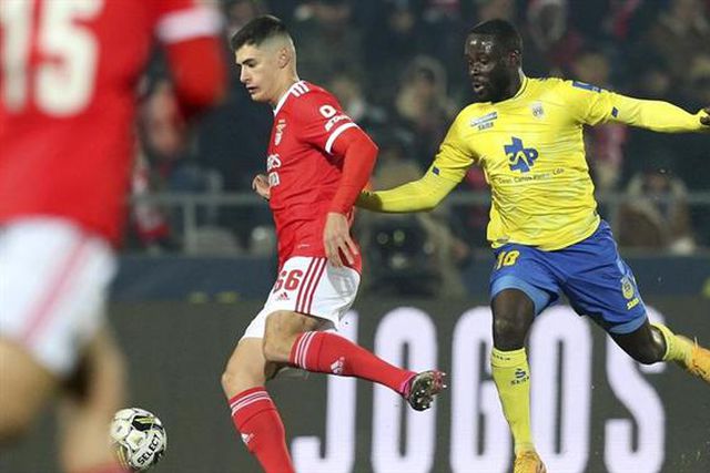 Azar para Benji Michel: nove meses de paragem