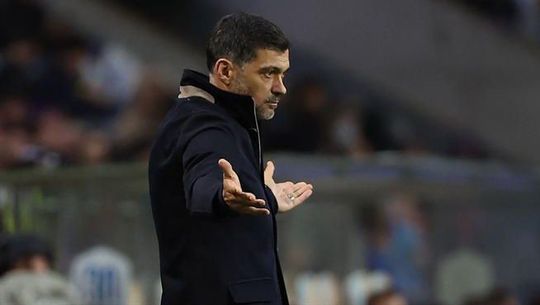 Sérgio Conceição volta ao banco do FC Porto