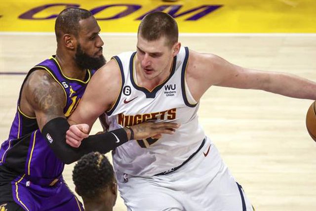 «Um murro na boca» para LeBron, «um pouco ofensivo» para Jokic