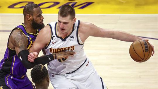 «Um murro na boca» para LeBron, «um pouco ofensivo» para Jokic