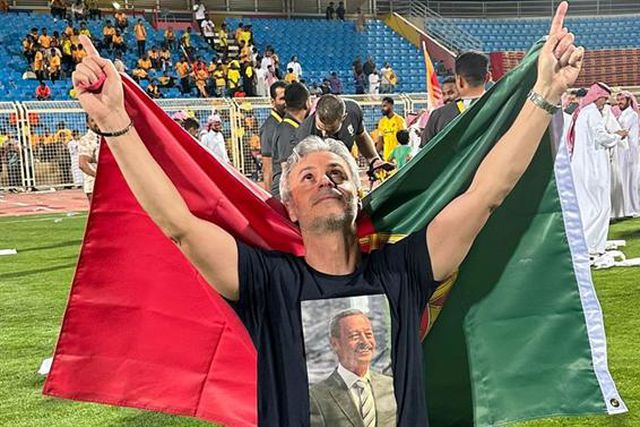 Filipe Gouveia promove o Al-Hazm à Liga principal