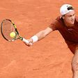 Rune ataca árbitro em jogo com Djokovic: «És uma anedota, 'meu'»