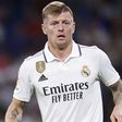 Barra trava golaço de Kroos (vídeo)