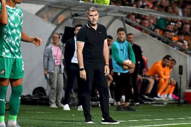 João Henriques perde com carrasco do V. Guimarães