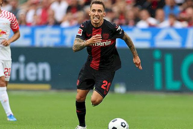 Vitórias para Tiago Tomás e Grimaldo na tarde de loucos de Weigl