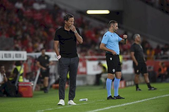 Schmidt fala da mudança na baliza e do 'caso Vlachodimos'