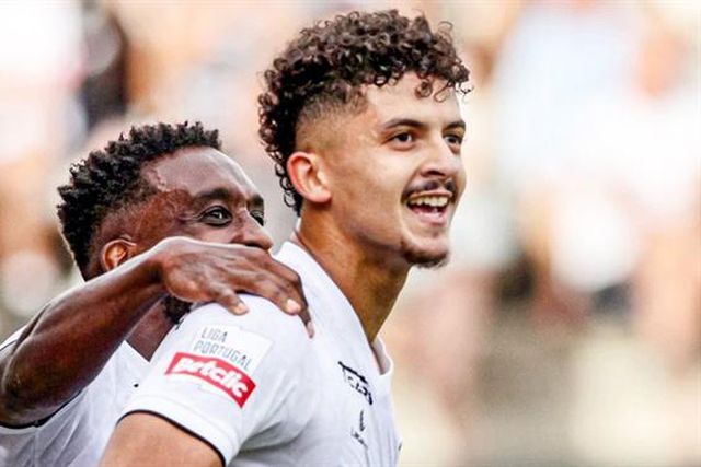 Farense 'atropela' Chaves (veja o resumo)