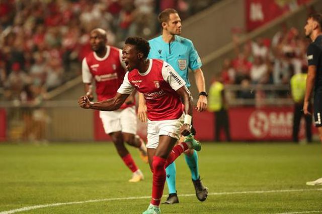 Álvaro Djaló faz assim o 3-0 para os guerreiros (vídeo)