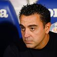 Xavi 'parte a loiça': «Vergonha. Mão é inventada» (vídeo)