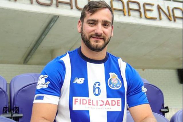 Espanhol assina pelo FC Porto depois de quatro épocas no Benfica