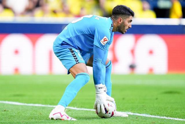 Rui Silva titular no triunfo do Bétis... aos 90+5 (veja os golos)