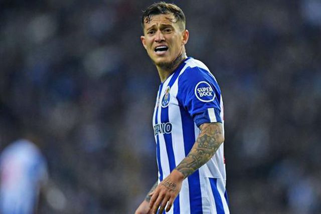 Otávio vai ganhar €42 M em três épocas!