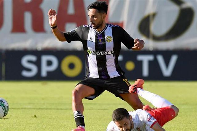 Nacional vence Leixões e soma primeiros pontos