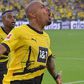 Borussia Dortmund vence perto do final