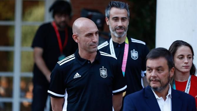 Federação acusada de manipular fotos da defesa de Rubiales