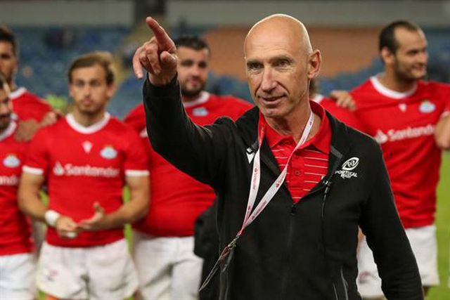 Selecionador Patrice Lagisquet alerta para falta de disciplina