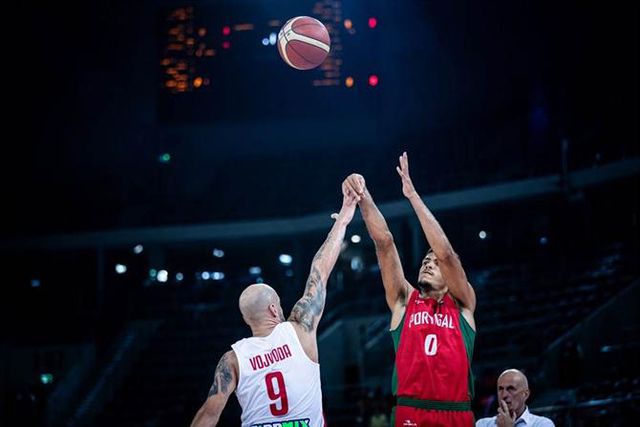 Lição de Portugal à Hungria