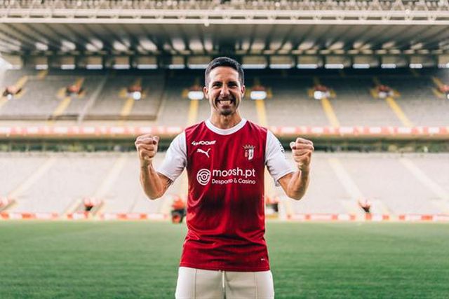 Sondagem: João Moutinho fez bem em escolher o SC Braga em detrimento do FC Porto? Veja o resultado final