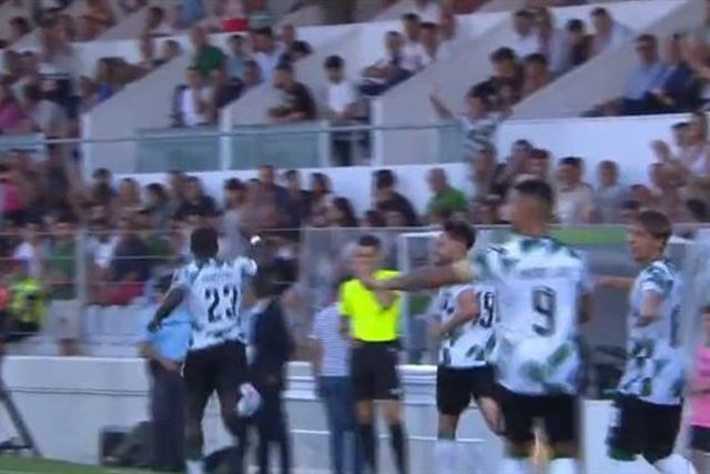 Formado no Benfica: Frimpong marca ao FC Porto (vídeo)