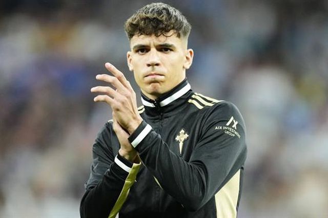 'Joia' da formação desviada do Nápoles para as arábias