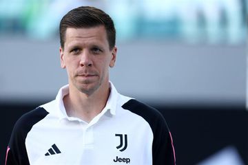 Szczesny acaba com rumores da Arábia: «Já tenho muito dinheiro»