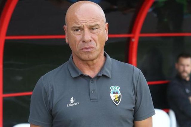 «Farense vencer no Dragão? Há sempre uma primeira vez…»