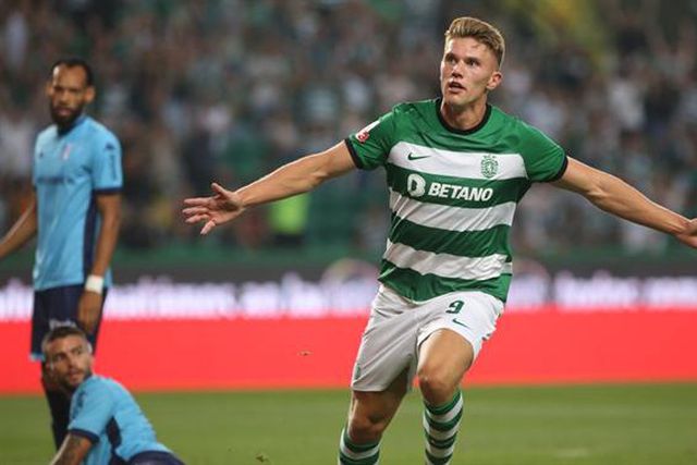 BRUTAL! Dois golos em dois minutos para Gyokeres (vídeos)