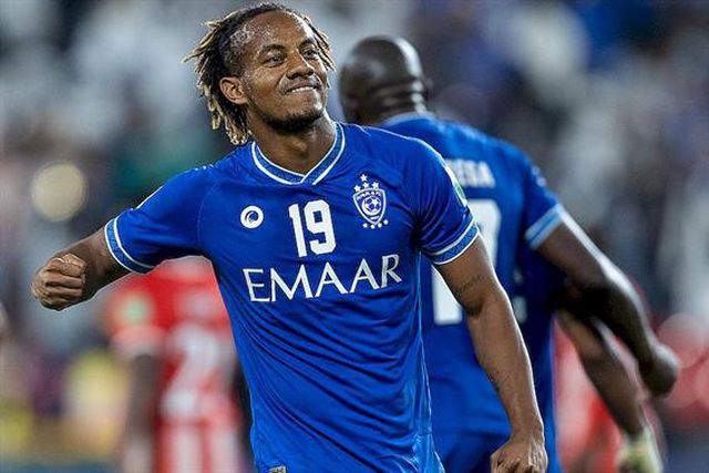 Oficial: André Carrillo sai e ruma ao Al Qadisiyah