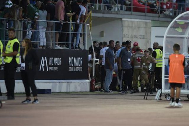 Ex-autarca de Rio Maior foi quem teve paragem cardíaca que interrompeu o jogo