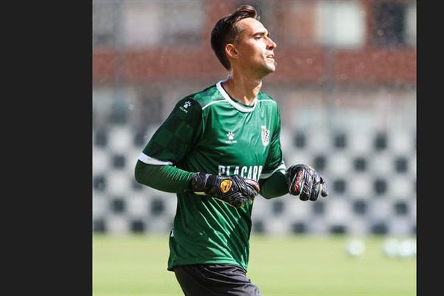 César Dutra para seis meses