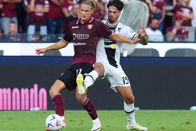 João Ferreira e Udinese conquistam um ponto na casa de Paulo Sousa