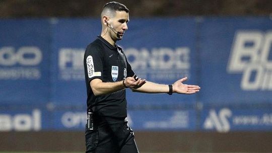 Arbitragem portuguesa na Liga Conferência