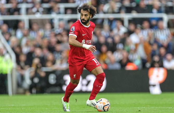 Salah encaminha acordo com time da Arábia Saudita, diz imprensa europeia -  O Bairrista