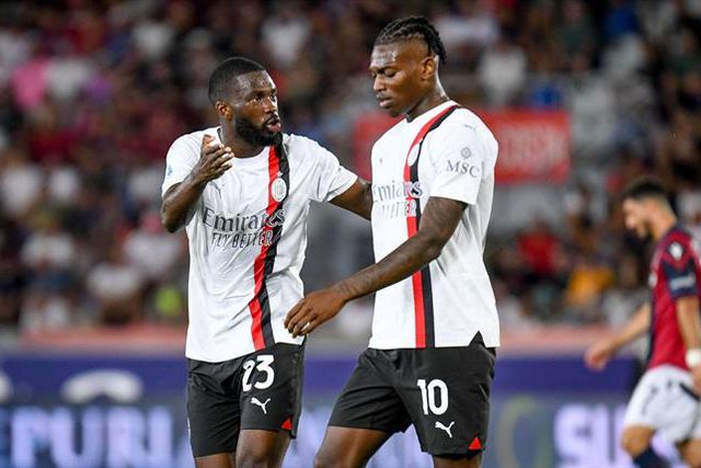 Milan de Rafael Leão entra com o pé direito (veja os golos)