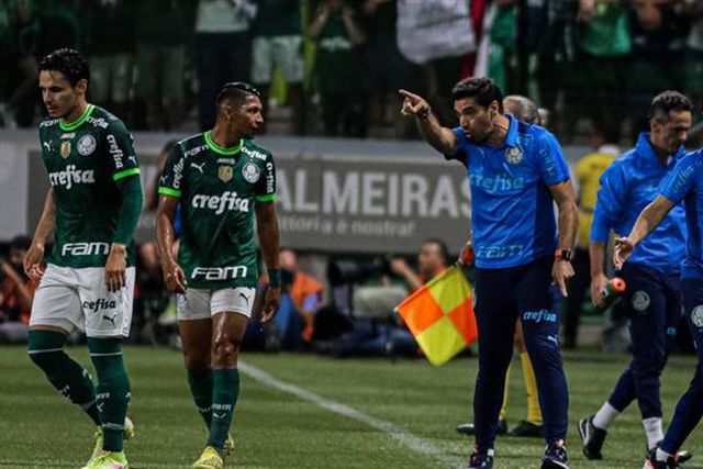 Palmeiras goleia na Colômbia e encaminha meias-finais (veja os golos)