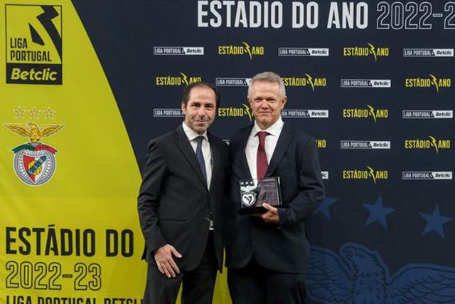 Benfica recebeu prémio de melhor estádio em 2022/23