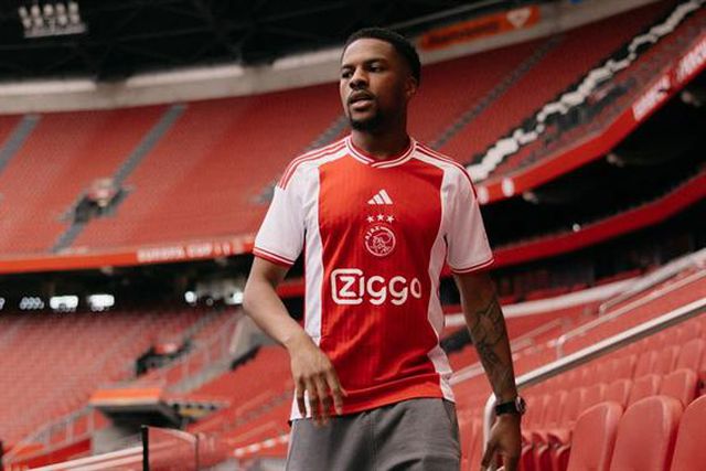 Contratado goleador do Championship à frente de Gyokeres