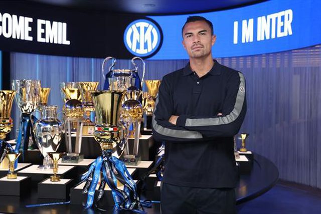 Mais um reforço para a baliza