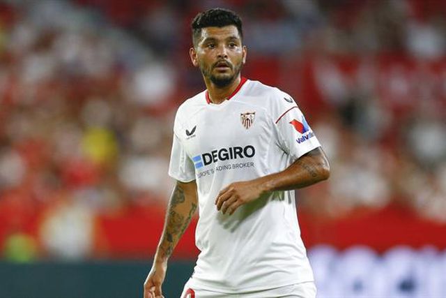 Ex-FC Porto hesita em regressar às origens