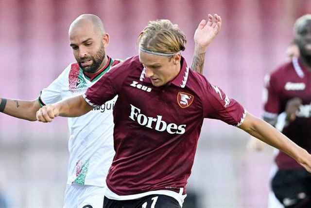 Paulo Sousa segue em frente na Taça de Itália