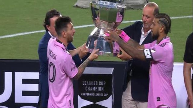 Messi volta a marcar e ganhar primeiro título nos EUA